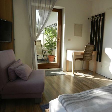 Apartment Am Stadtpark ノイマルクト・イン・デア・オーバープファルツ エクステリア 写真