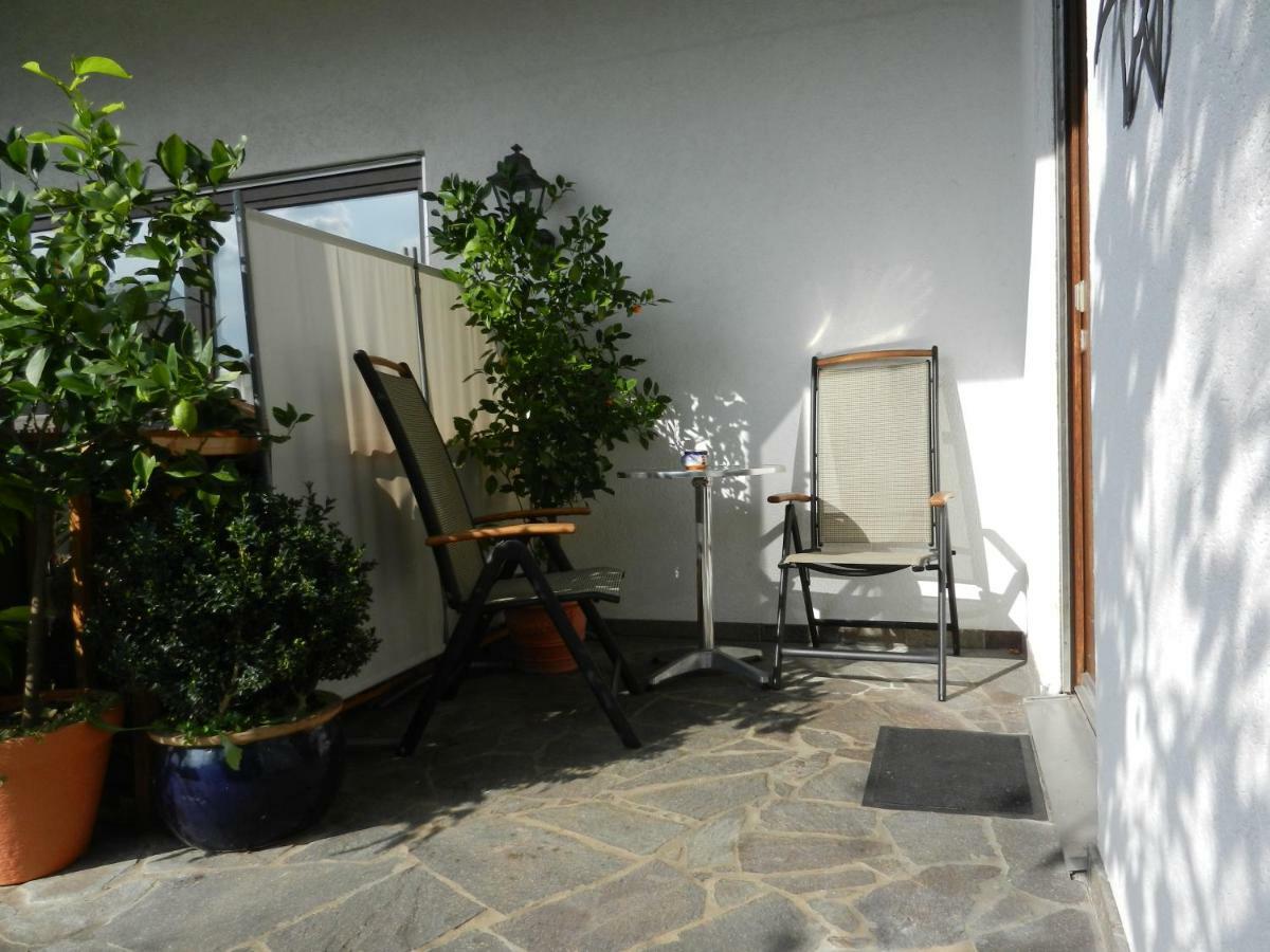 Apartment Am Stadtpark ノイマルクト・イン・デア・オーバープファルツ エクステリア 写真