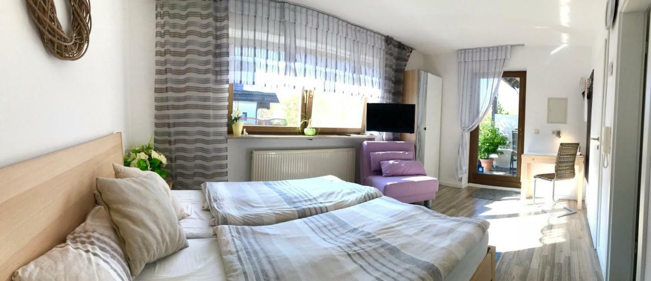 Apartment Am Stadtpark ノイマルクト・イン・デア・オーバープファルツ エクステリア 写真